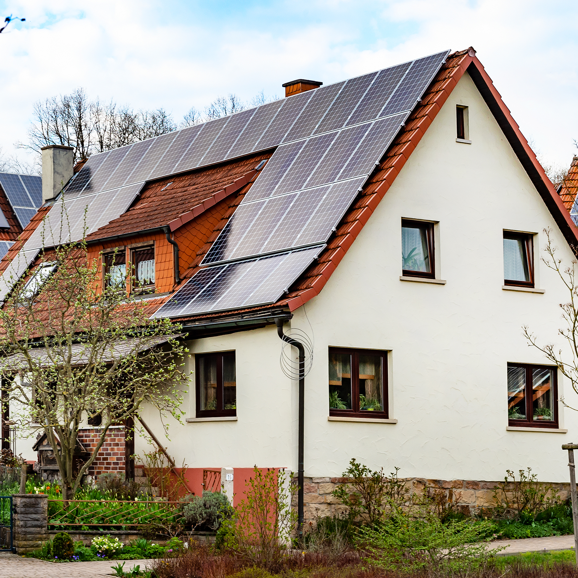 Haus mit Solaranlage